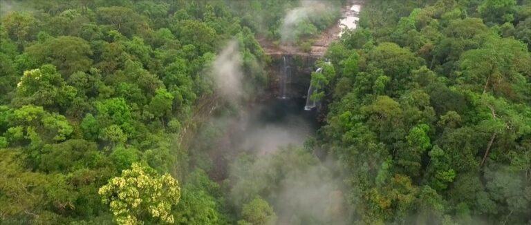 តំបន់​អារ៉ែង